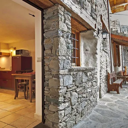 Holiday home Maison Peroulaz *