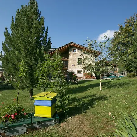 Holiday home Maison Peroulaz *