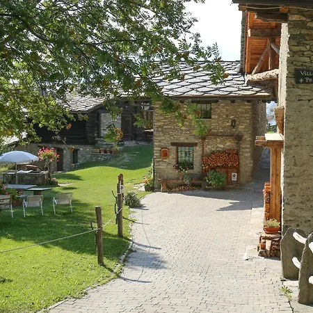 Holiday home Maison Peroulaz
