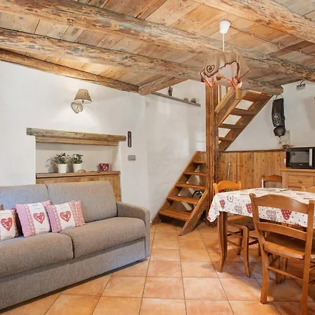 Maison Peroulaz Nyaraló *