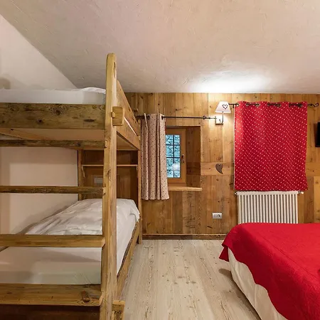 Maison Peroulaz Prázdninový dům *
