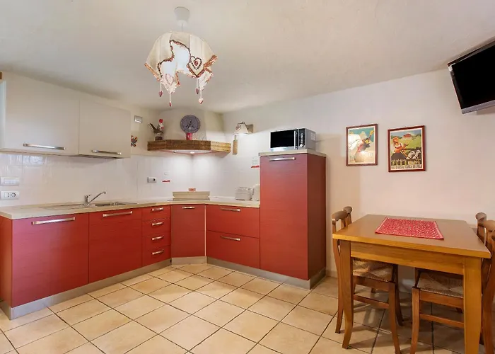 Maison Peroulaz Nyaraló