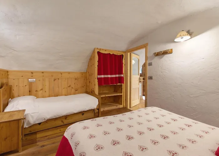 Maison Peroulaz Nyaraló *